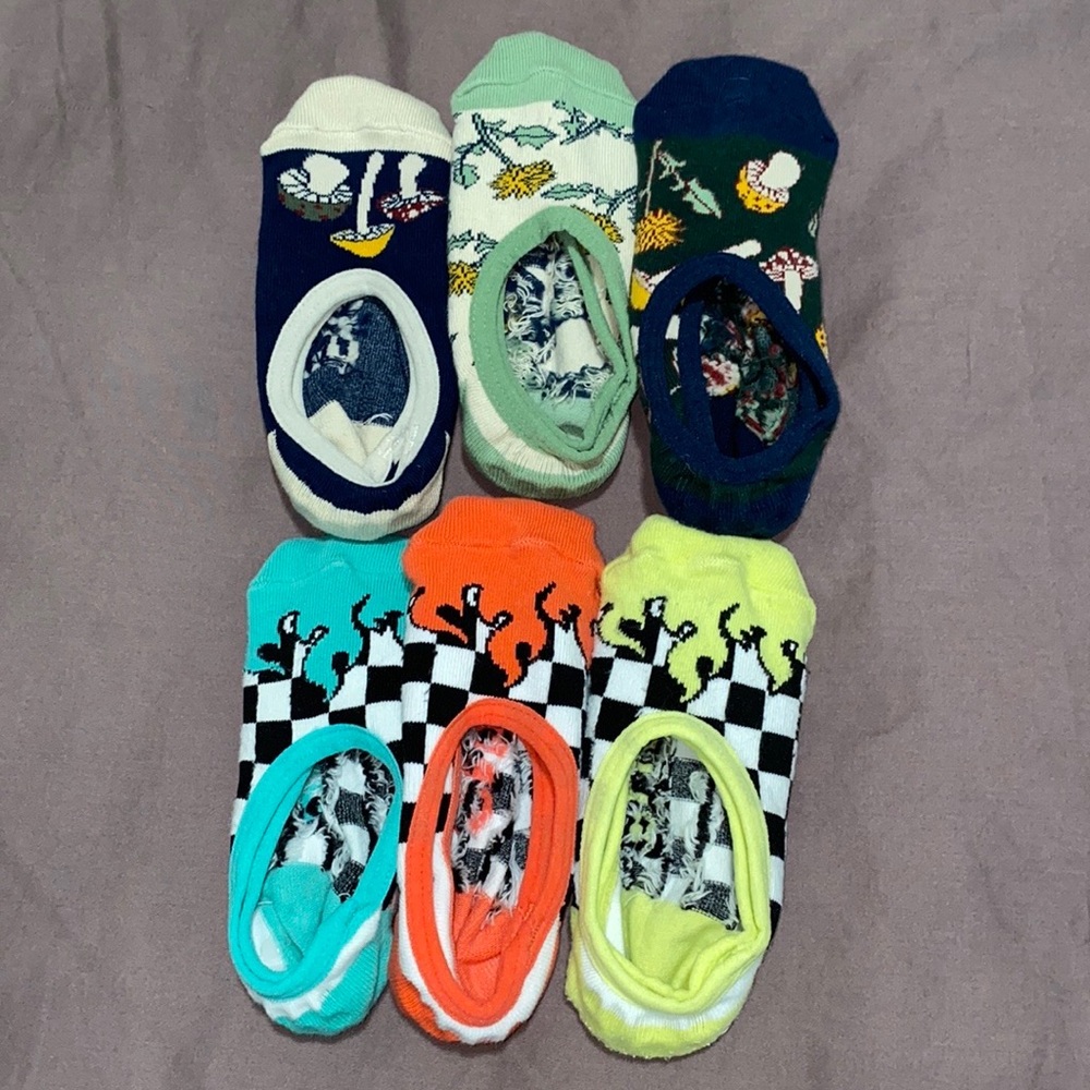 COPY - No-Show Vans Socks